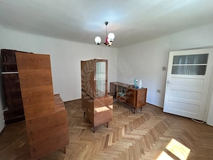 CASA 3 CAMERE // CENTRAL VALENII DE MUNTE - imagine 4