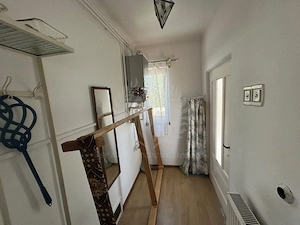 CASA 3 CAMERE // CENTRAL VALENII DE MUNTE - imagine 12