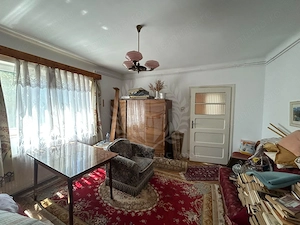 CASA 3 CAMERE // CENTRAL VALENII DE MUNTE - imagine 2