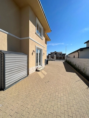 Casa moderna 346 mp Teren 1091 mp Izvor - imagine 5