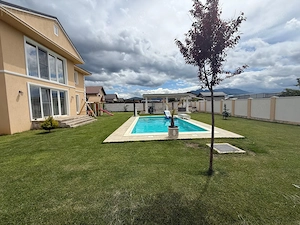 Casa moderna 346 mp Teren 1091 mp Izvor - imagine 16