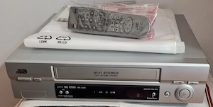 JVC video recorder stereo nou