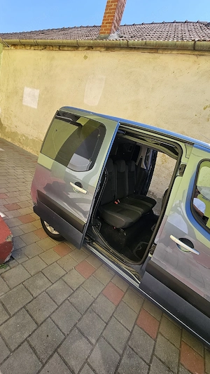 Peugeot Partner Tepee 1.6 HDI - imagine 8