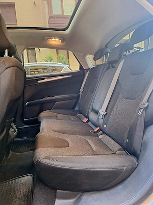 Ford Mondeo Titanium 2.0 TDCi 150 CP Automat ACC Panoramic Keyless CarPlay Euro 6 Proprietar - imagine 7