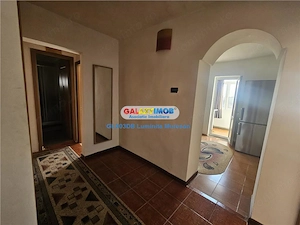 Vanzare apartament 2 camere decomandat Targoviste Micro 12 - imagine 16