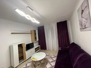 Inchiriez apartament 3 camere 