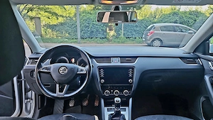 Vand Skoda Octavia Break - imagine 2