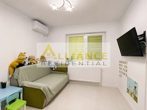 APARTAMENT 4 CAMERE DE VANZARE - CAVAR ODEI TOWER - imagine 5