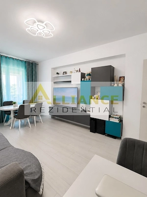 APARTAMENT 4 CAMERE DE VANZARE - CAVAR ODEI TOWER - imagine 2