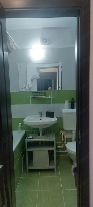 Mutare Imediata! Apartament 2 Camere Decomandat, 50 mp Utili, Etaj 3 4, Metrou Valea Ialomitei - imagine 5