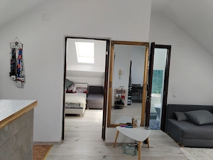Vând apartament  la mansarda, Florești, Tineretului - imagine 3