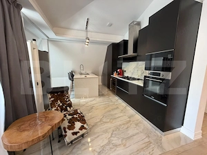 Apartament 3 camere, 100 mp, parcare, zona Vivo  - imagine 4