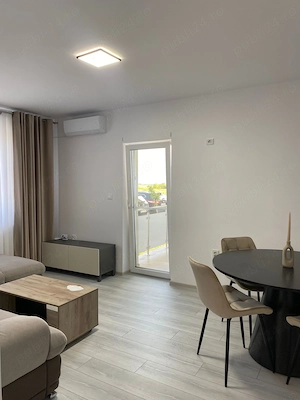 Inchiriez apartament 2 camere