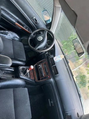 Vând Passat B5 motor 1.9 - imagine 6
