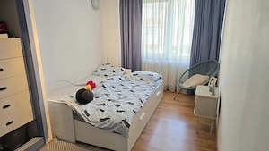 Vand apartament 3 camere decomandat in Deva, Dorobanti, etaj 1, bloc din anul 1991, mobilat  - imagine 9