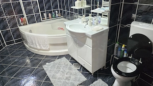 Vand apartament 3 camere decomandat in Deva, Dorobanti, etaj 1, bloc din anul 1991, mobilat  - imagine 12