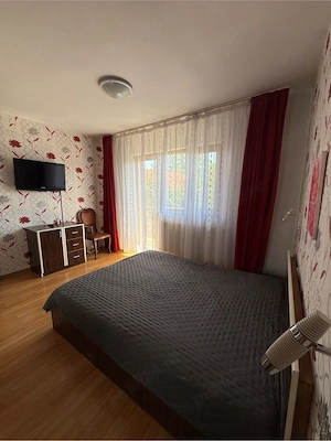 inchiriez apartament de 3 camere in Otopeni - imagine 5