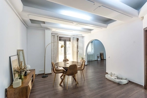 Arcul de Triumf, Kiseleff, Maresal Averescu,ap. 4 camere,bloc Art Deco - imagine 3