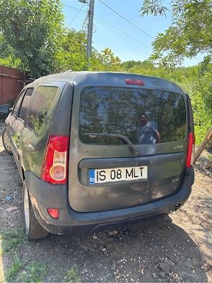 Doua dacia logan mcv 1.6 benzina - imagine 10