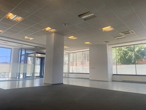Vizibilitate maxima la strada! Spatiu comercial 164 mp - Soseaua Chitilei nr. 88 - imagine 3