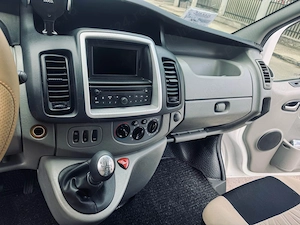 Renault Trafic 2013 - imagine 9