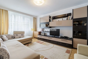 3 camere 2 din 4 Valea Oltului