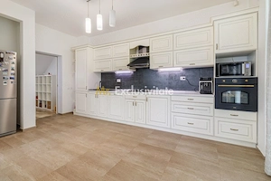 Casa in stil mediteranean cu teren generos - imagine 3