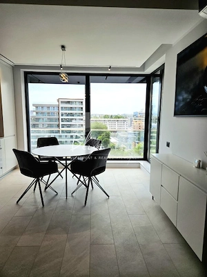 Apartament premium de inchiriat, la cativa pasi de plaja - imagine 8