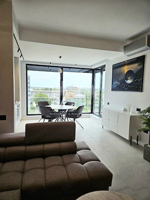 Apartament premium de inchiriat, la cativa pasi de plaja - imagine 9