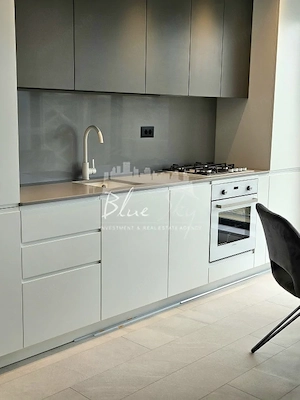 Apartament premium de inchiriat, la cativa pasi de plaja - imagine 10