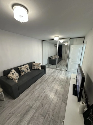 3 camere de inchiriat | decomandat | Metrou Râul Doamnei - imagine 2