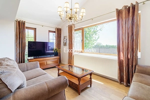 Casa cu suflet si gradina spectaculoasa - imagine 9
