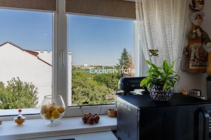 Clădire modernă, versatilă, cu terasă panoramică – locuință sau business - imagine 4