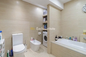 Clădire modernă, versatilă, cu terasă panoramică – locuință sau business - imagine 15