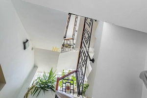 Clădire modernă, versatilă, cu terasă panoramică – locuință sau business - imagine 16