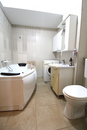 Apartament cu 3 camere in Girocului - imagine 15