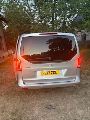 Mercedes V class 220 volan dreapta - imagine 4