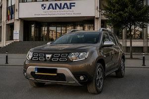 Dacia duster 4x4 DCI Prestige Pachet Drumuri Grele Unic Proprietar - imagine 3