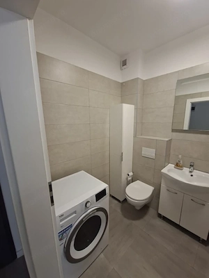Garsonieră tip studio, mobilată/utilată, loc de parcare privată – Zona Ciupercă - imagine 8