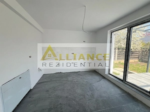 Vila Individuala - 5 camere-3 bai-Strada Miorita-500 M  de STV - imagine 12