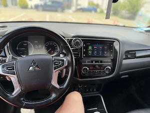 Vând Mitsubishi Outlander Plug-In-Hybrid  - imagine 9