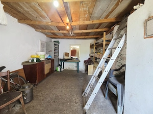 Casa din zidarie an 2006 cu toate utilitatile Independenta - imagine 10