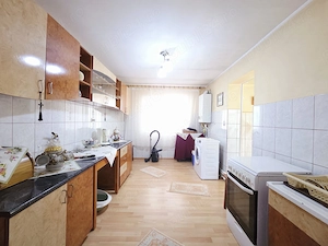 Casa din zidarie an 2006 cu toate utilitatile Independenta - imagine 4