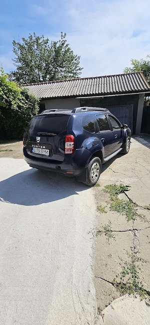 Vând Dacia Duster avariat față - imagine 5