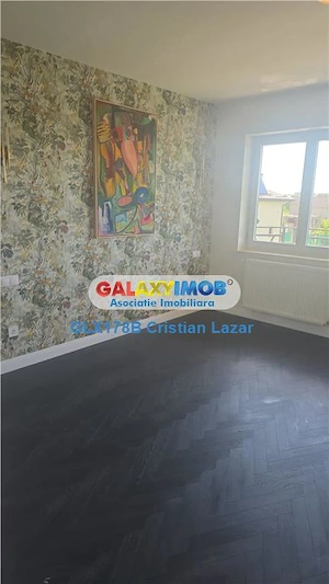 LAC MOGOSOAIA, LANGA PADURE - imagine 7