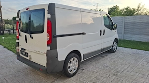 Opel Vivaro Renault Trafic 2014 A C 2.0 114cp - imagine 4