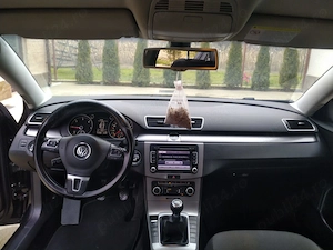 Vând Volkswagen Passat B7 - imagine 4