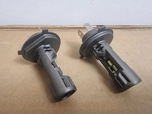 Set 2 becuri LED Auto H4  6500K - imagine 6