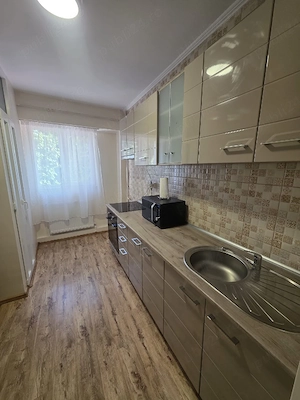 Închiriez apartament 2 camere  - imagine 9