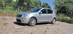 Dacia Sandero 1,6 - imagine 2